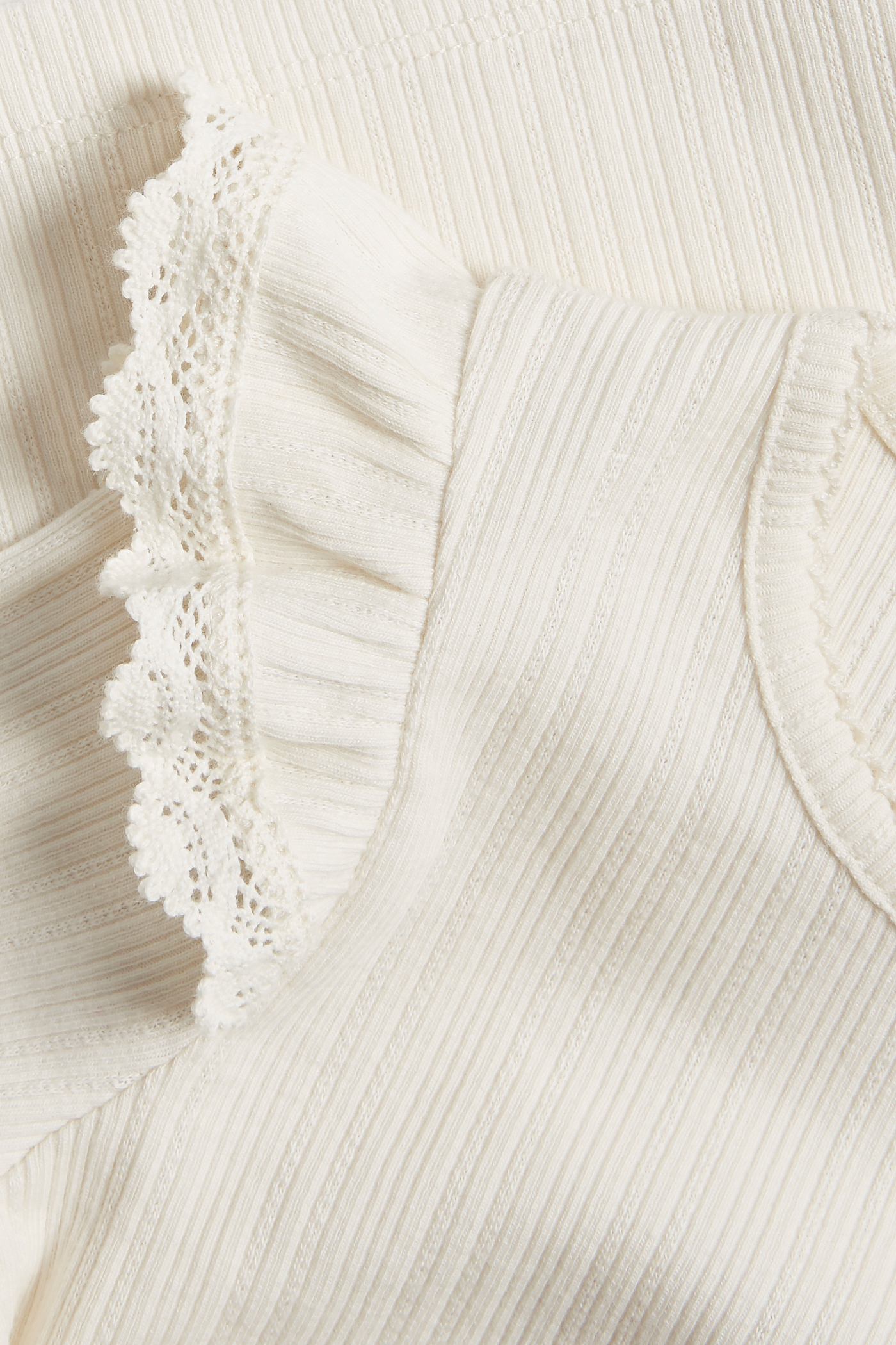 Ribbed top with frills | Off-white | Kids | Newbie