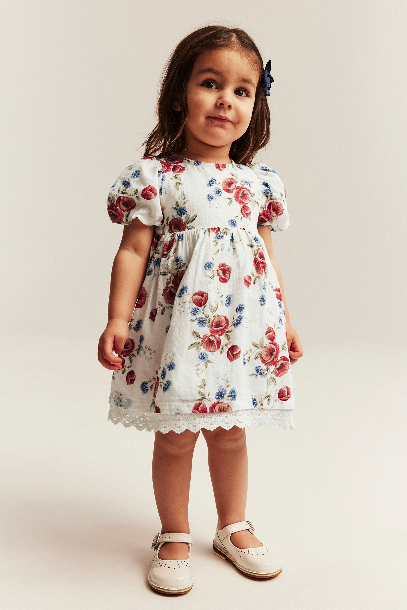 wannda floral chiffon puff sleeve dress in white White Floral Print Drop Waist Dress