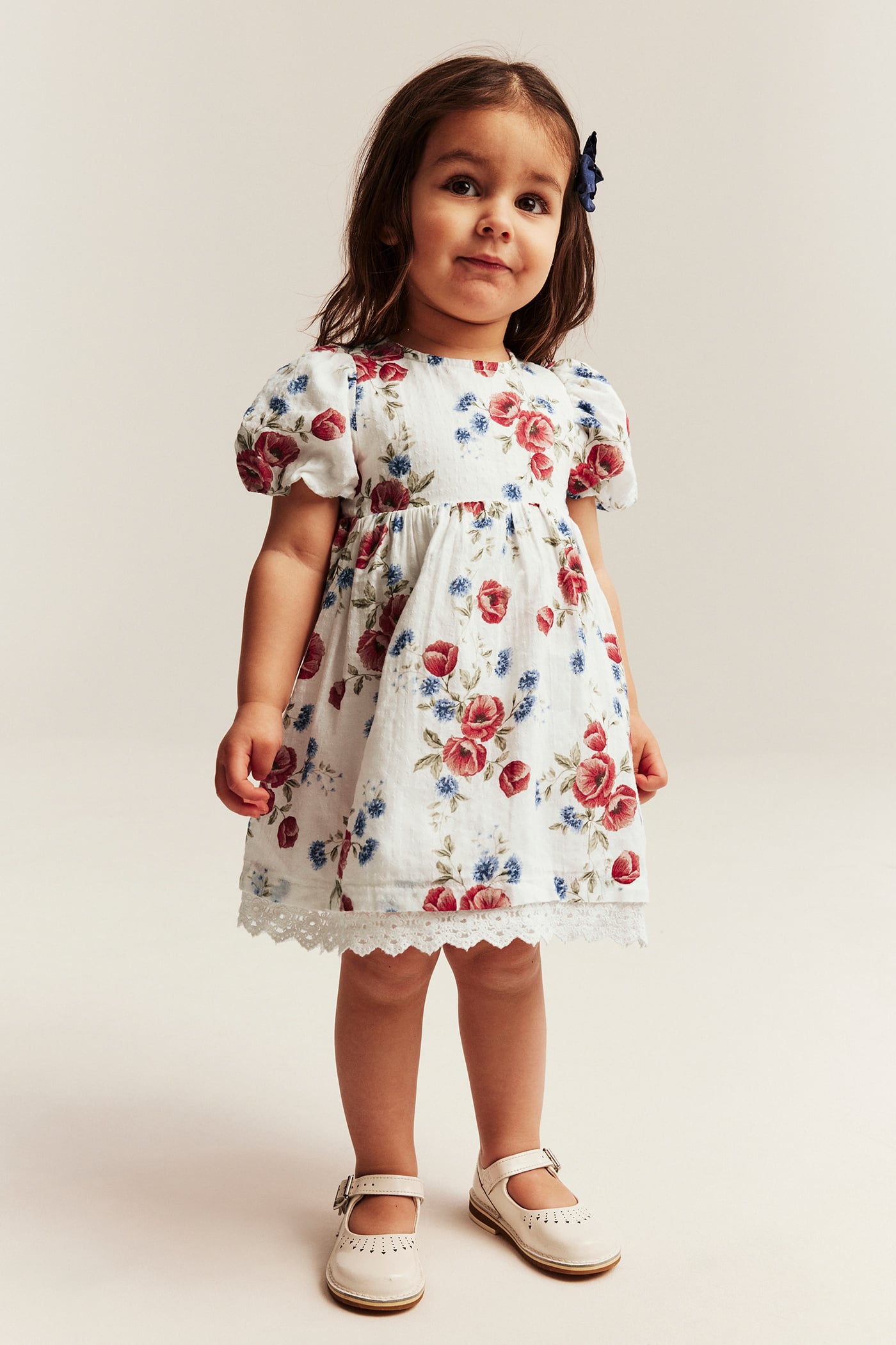 wannda floral chiffon puff sleeve dress in white White Floral Print Drop Waist Dress