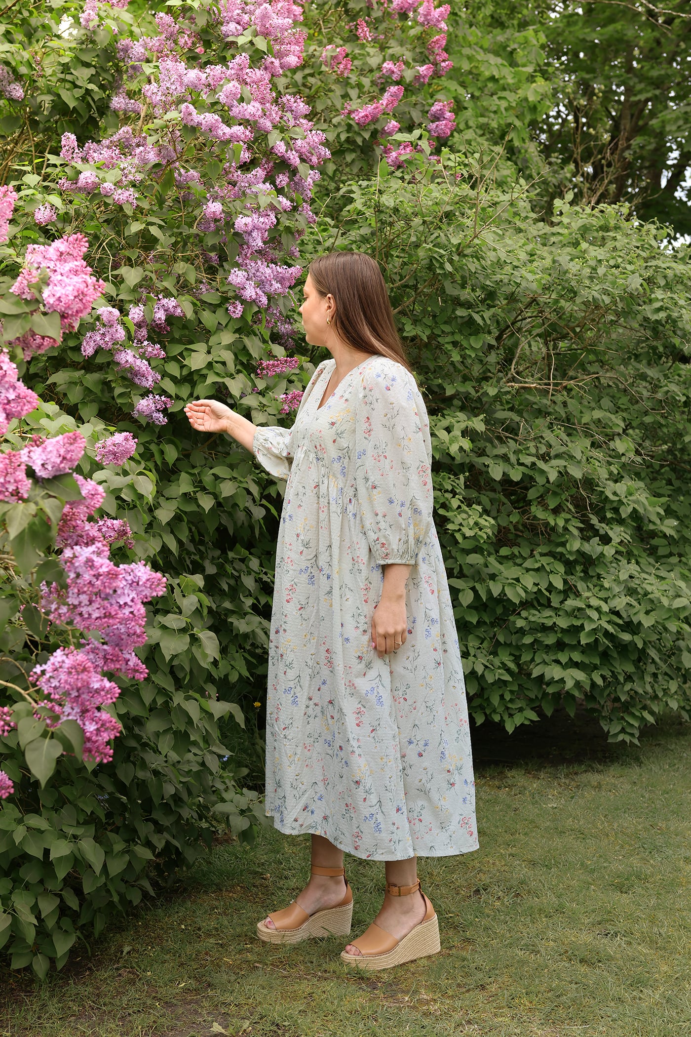 cotton on floral dress Cotton on Floral Dress, Women's Fashion, Dresses & Sets, Dresses on Carousell