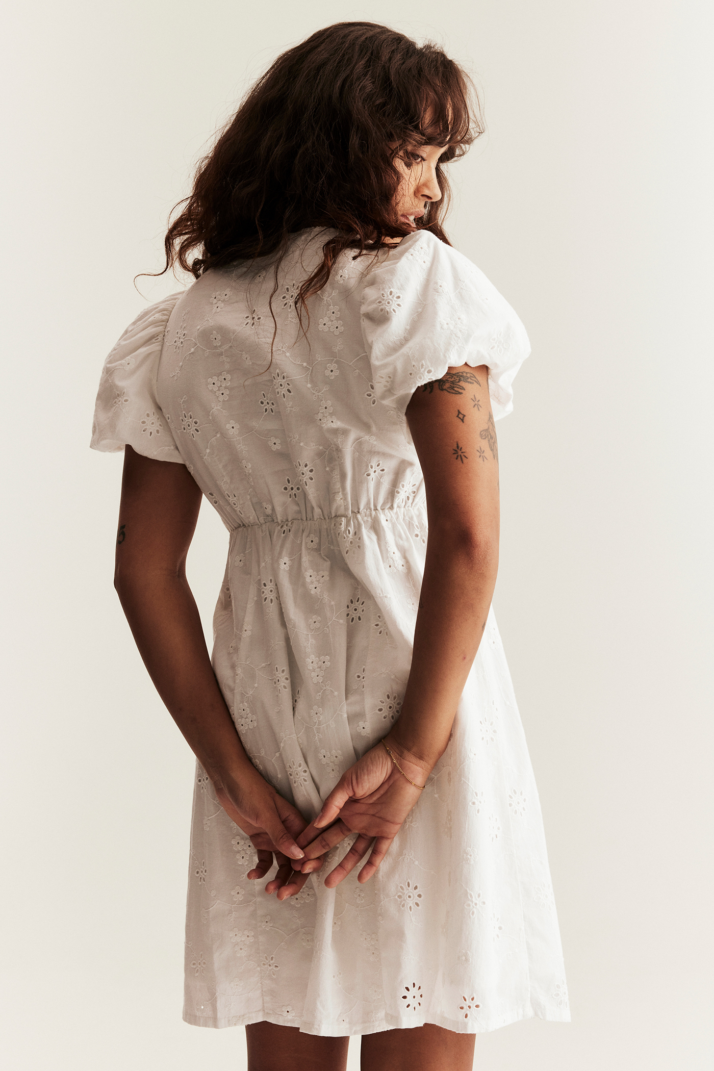 plus size white dress off shoulder Plus-Size Off-The-Shoulder Long Sleeve Tulle A-Line Wedding Dress
