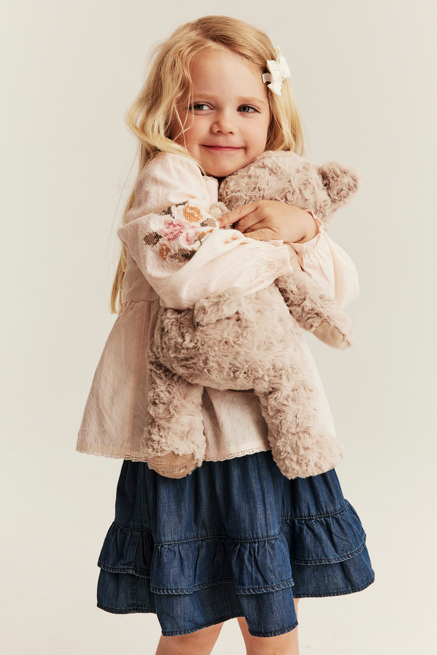 Woven blouse with floral embroidery | Off-white | Kids | Newbie
